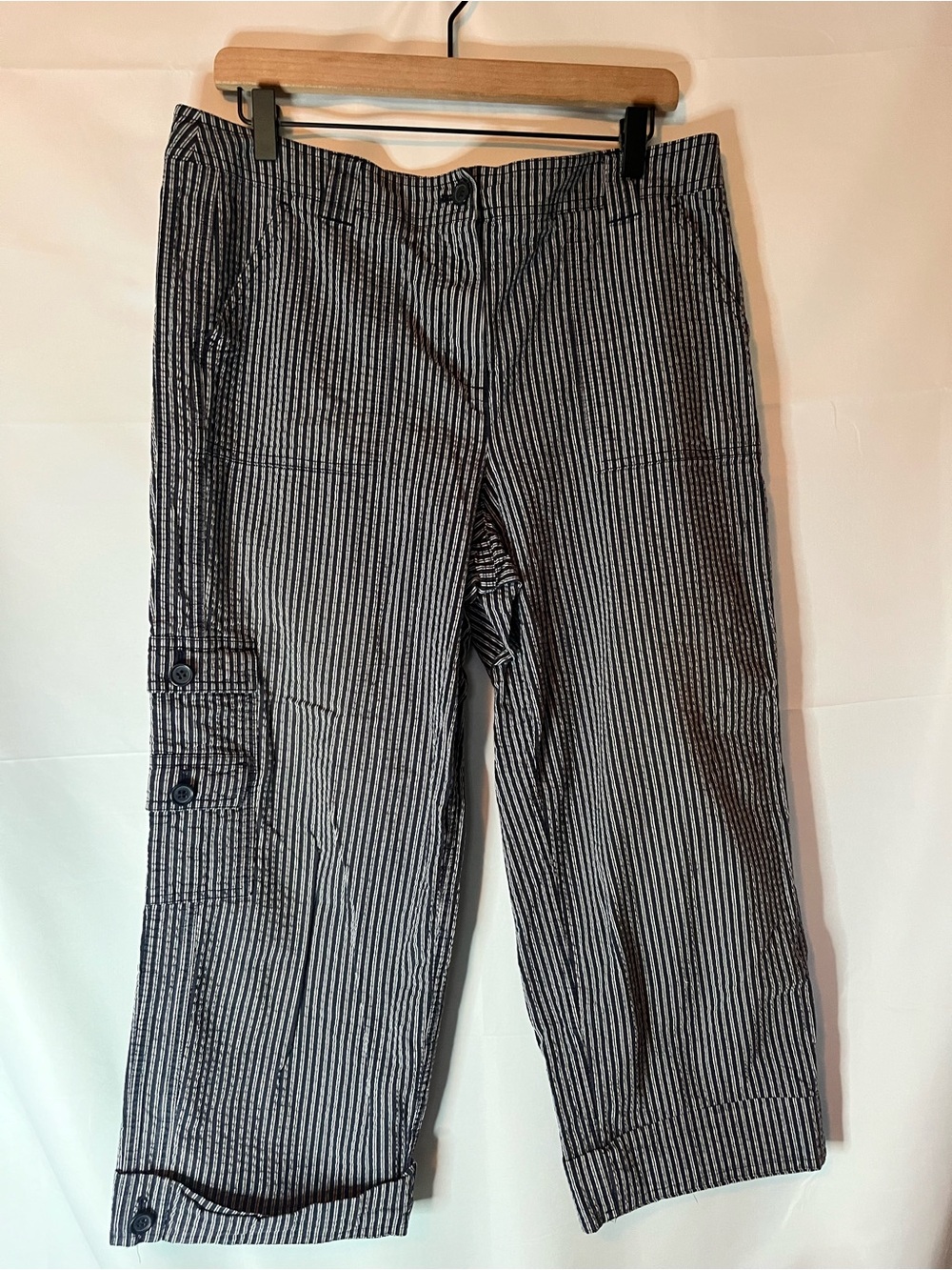 Jones New York Black and White Pinstripe Capris